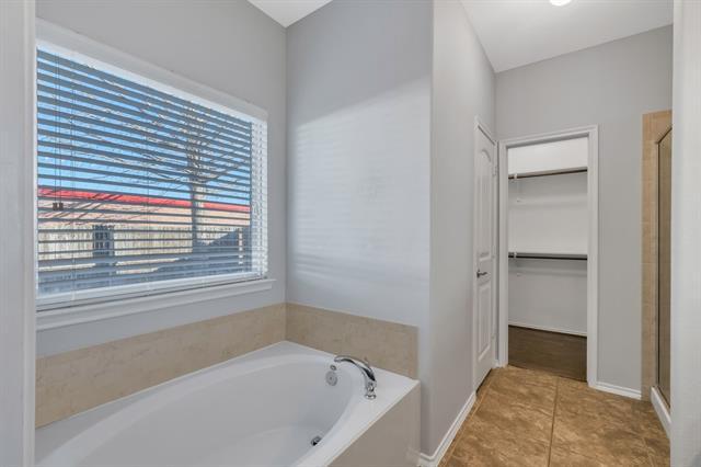 Building Photo - 308 Black Bear Dr