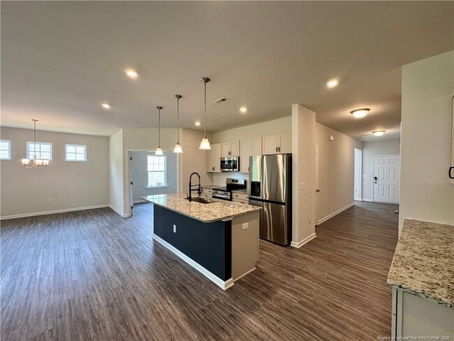Building Photo - 107 Altair Ln