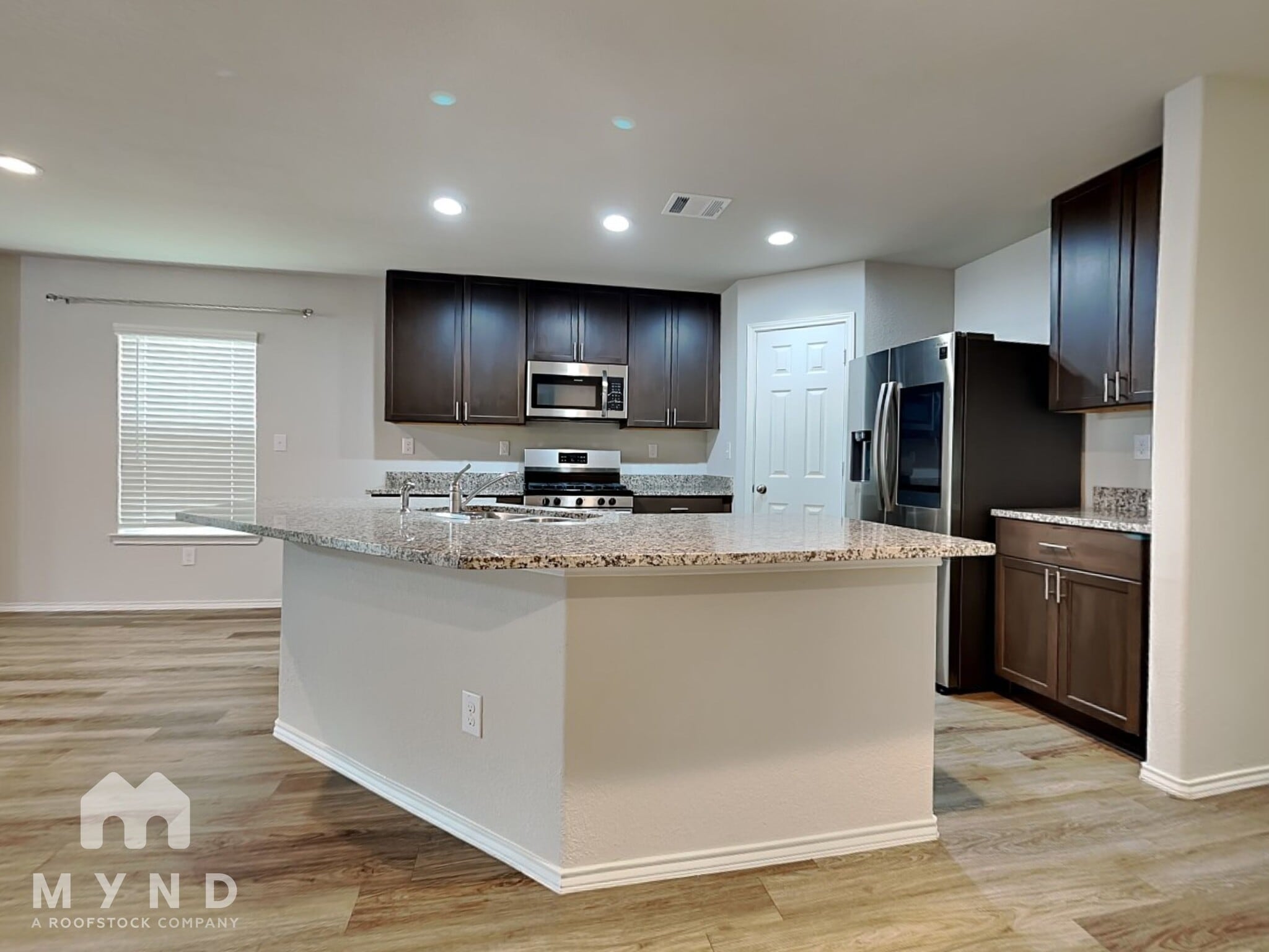 Building Photo - 4242 Stuebner Hl Dr