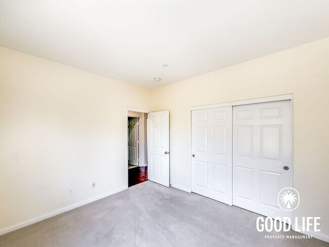 Building Photo - 17351-1734S 4S Ranch Pkwy