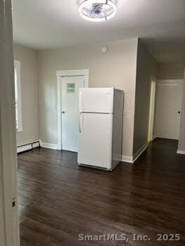 Building Photo - 526 Garden St