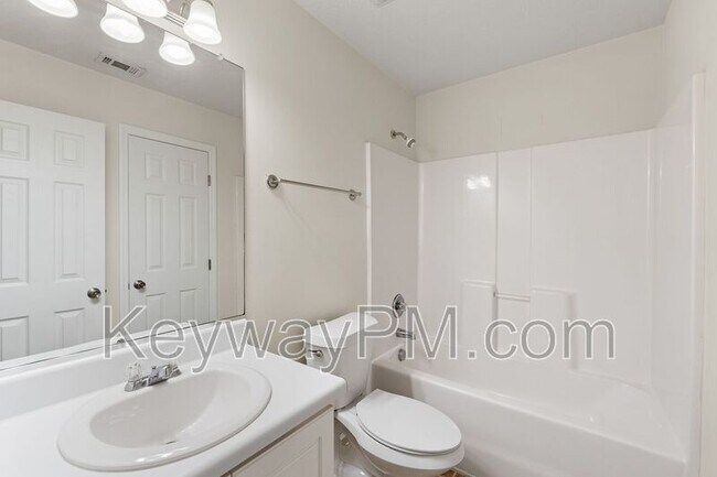 Building Photo - 9029 Baker Ct