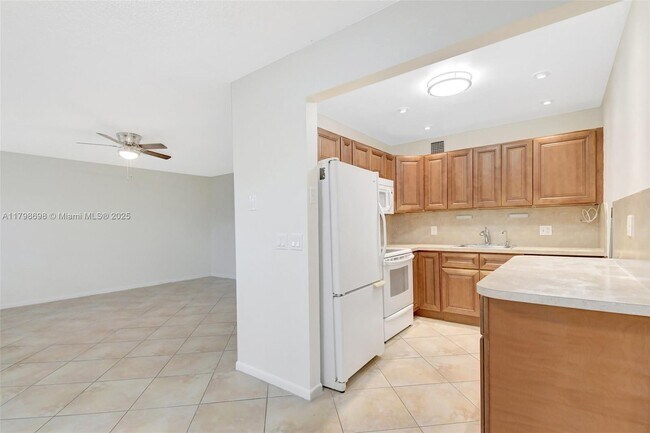 Building Photo - 13475 SW 9th St