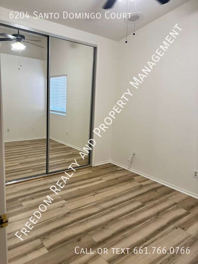 Building Photo - 6204 Santo Domingo Ct