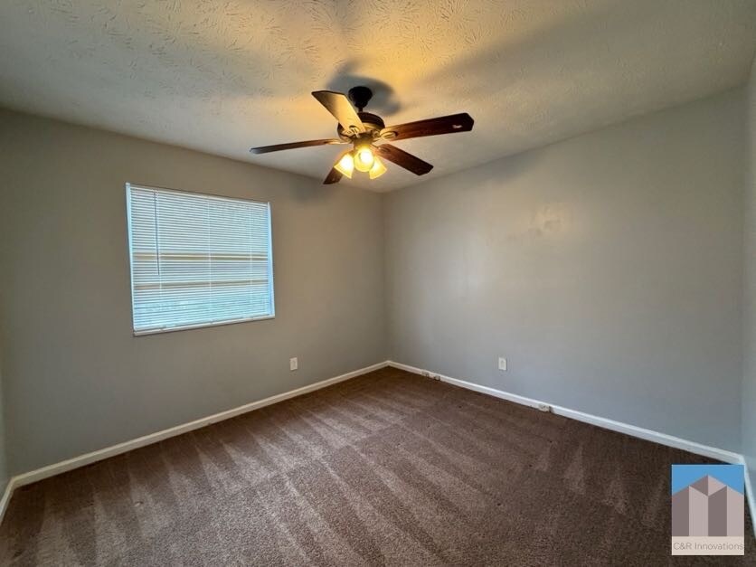 Building Photo - 804 Emerald Forest Cir