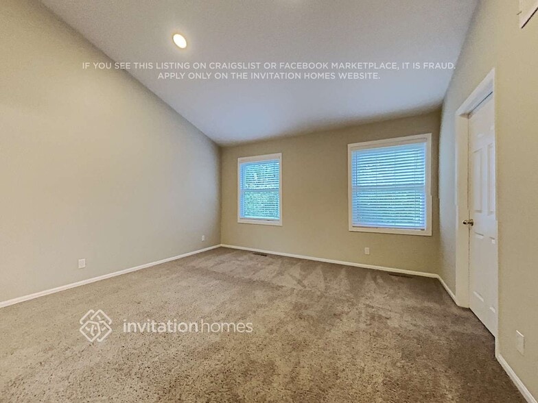 Building Photo - 330 Bayberry Ct