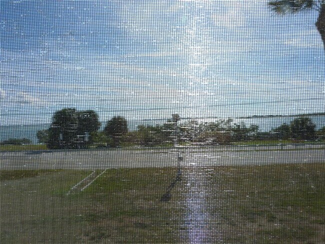 Building Photo - 2 Causeway Blvd