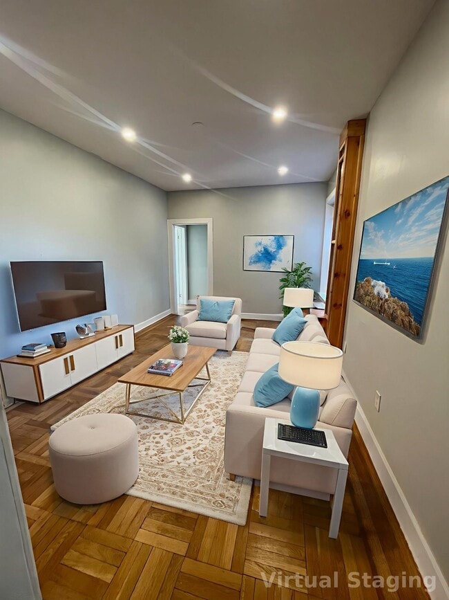 Primary Photo - 120-122 W 39th St