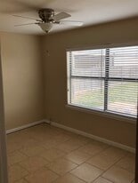 Building Photo - 4703 W Illinois Ave