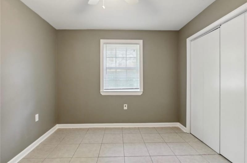 Building Photo - 14040 Wales St