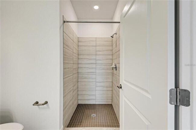 Building Photo - 16464 Whale Grey Pl