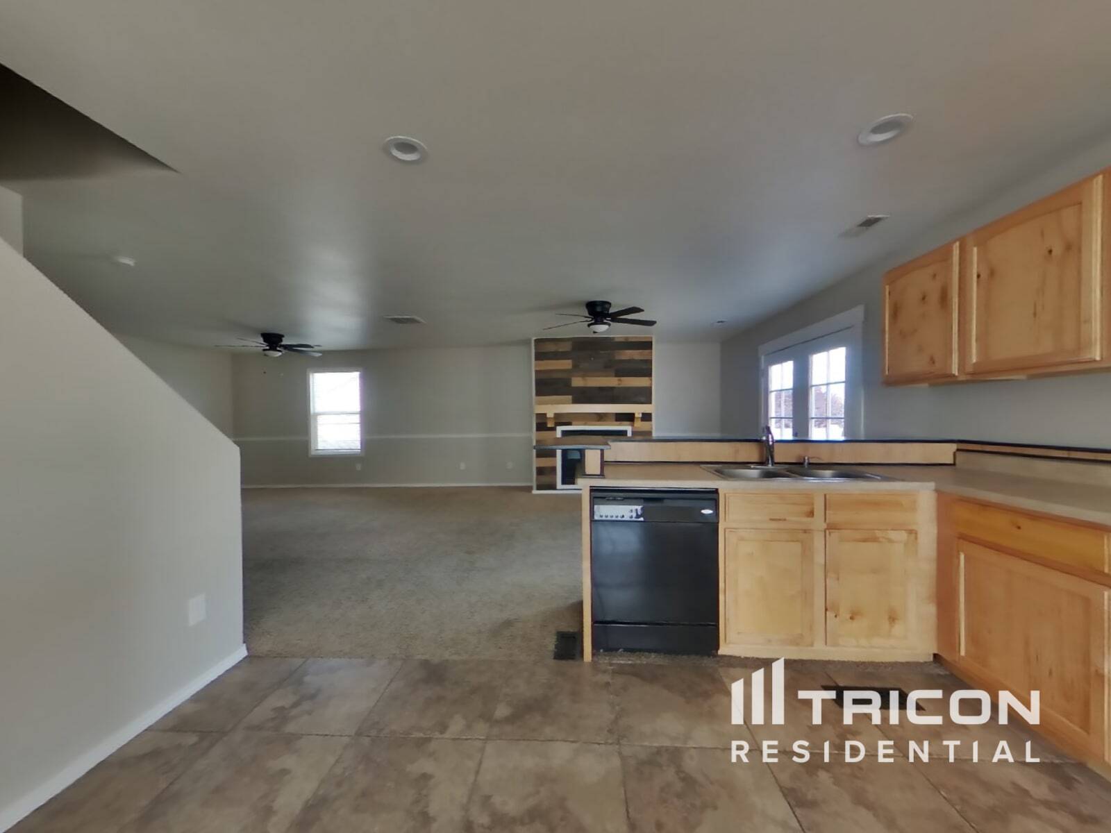 Building Photo - 147 Kestrel Dr