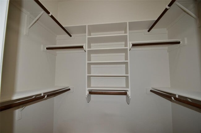 Building Photo - 9617 Solana Vista Loop