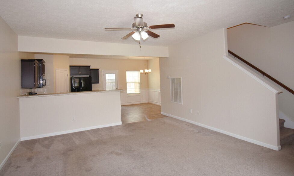 Building Photo - 5335 Tony Lama Ln