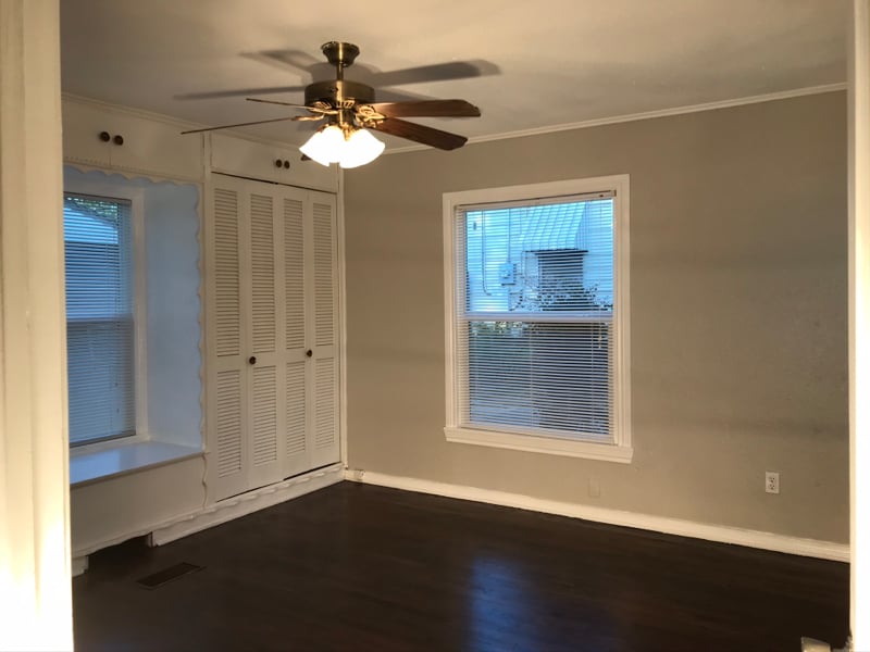 Building Photo - 2129 W Lotus Ave