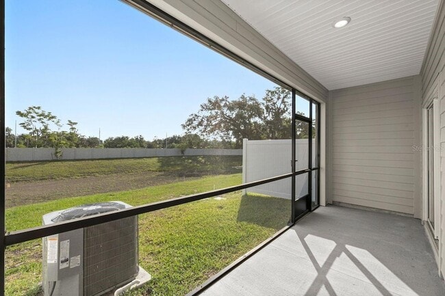 Building Photo - 3353 SE 37th Ave Rd