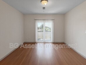 Building Photo - 1459 MacArthur Blvd