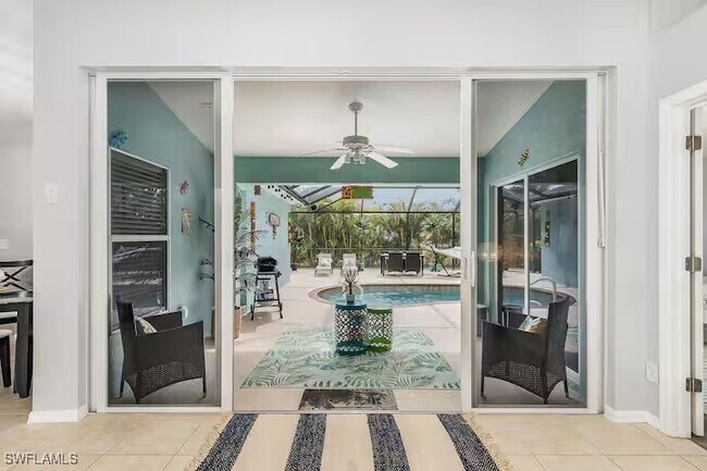 Building Photo - 2705 SW 11th Pl