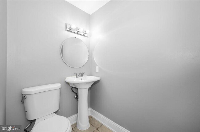Building Photo - 6309 Arwen Ct