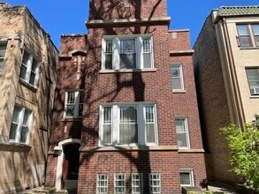 Building Photo - 5707 N Campbell Ave