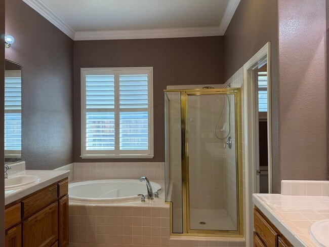 Building Photo - 5610 Adamstowne Way
