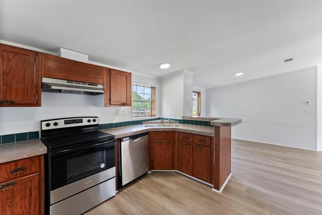 Building Photo - 31206 W Timberloch Trail