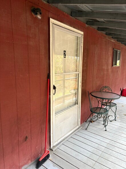 Building Photo - 59 East Ave