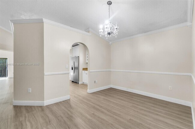 Building Photo - 14761 SW 156th Ave