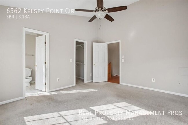 Building Photo - 6562 Kelsey Point Cir