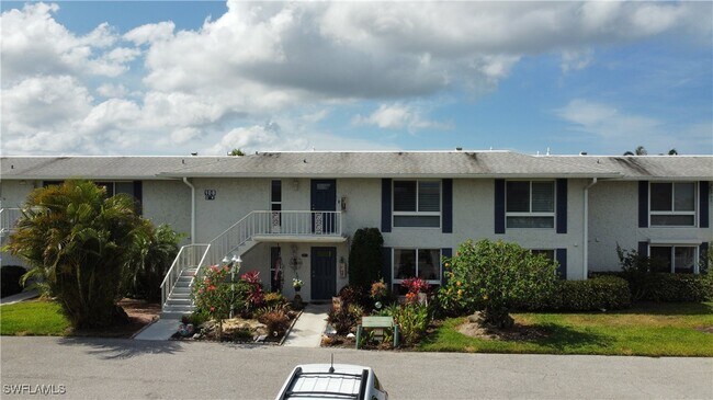 Primary Photo - 108 Penny Ln