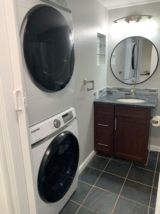 Building Photo - Hoomaka Village (Waikele) 2 Bedrooms, 1 bath ground floor unit w/ 1 parking - Avail now