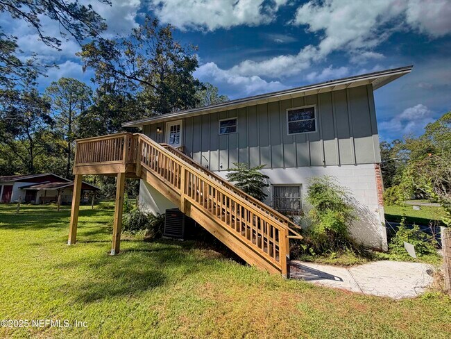 Primary Photo - 5336 Alpha Ave