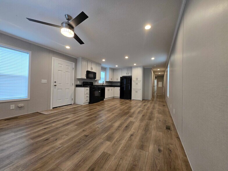 Building Photo - 52212 Worthington Ln