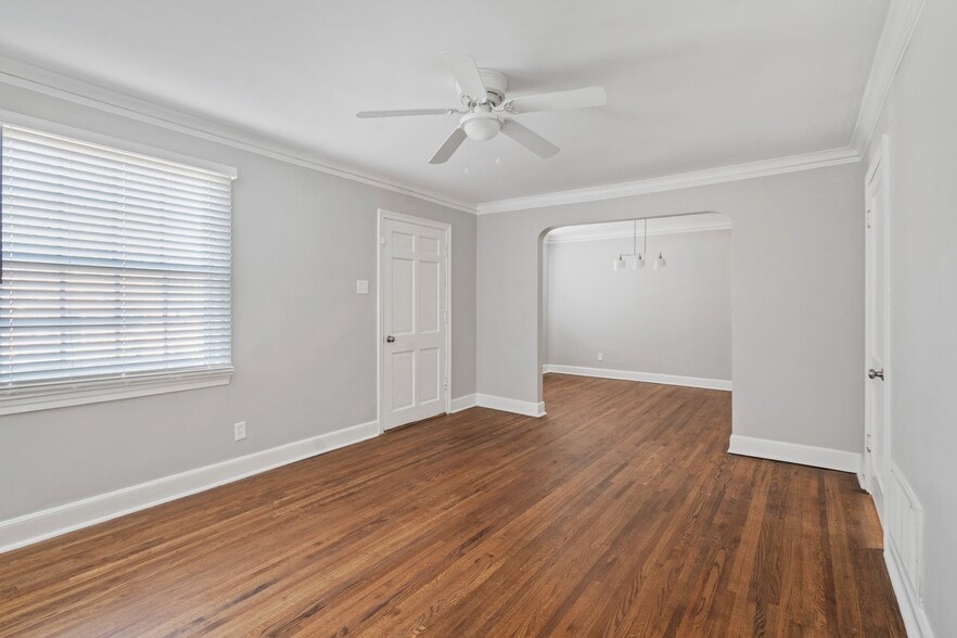 Building Photo - 3753 Friar Tuck Rd
