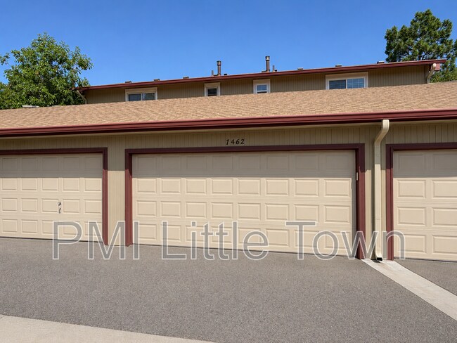 Building Photo - 7482 W Roxbury Pl