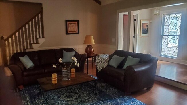 Building Photo - 4396 Alpine Ct