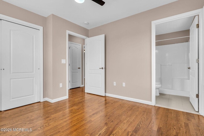 Building Photo - 227 Cedar Dr