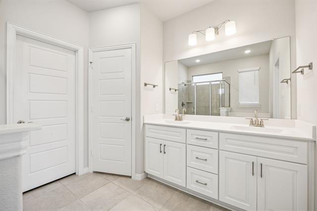 Building Photo - 1339 Coronado Ct