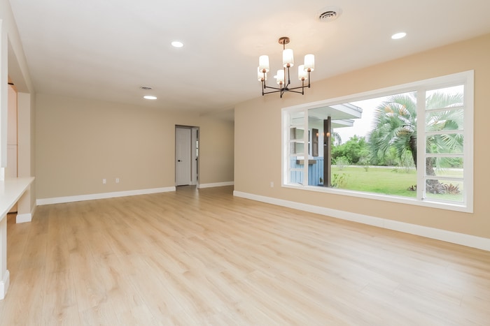 Building Photo - 3950 Bougainville Dr