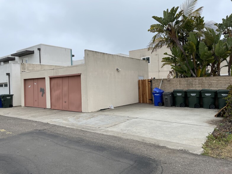 Building Photo - 201 4th St