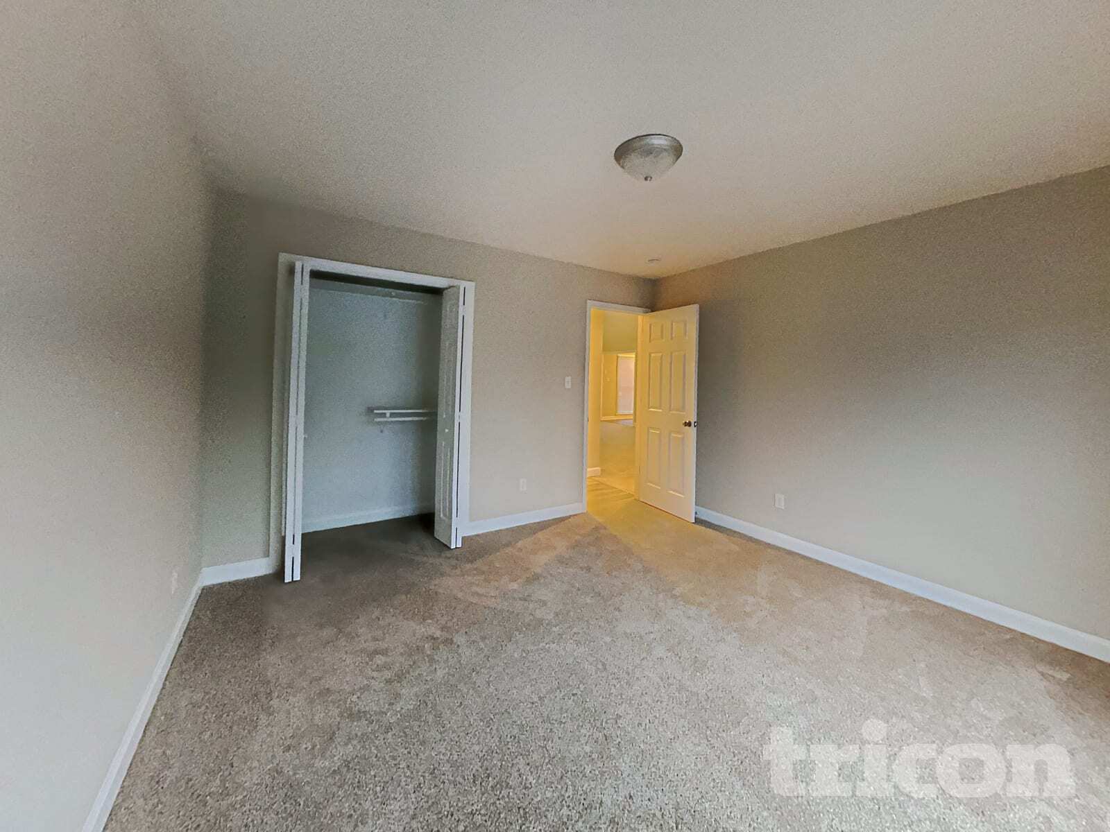 Building Photo - 618 Tillman Ct