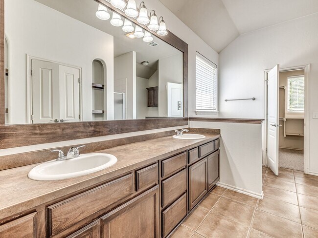 Building Photo - 4 Bedroom Home in Sonoma Lake - 3 Car Gara...