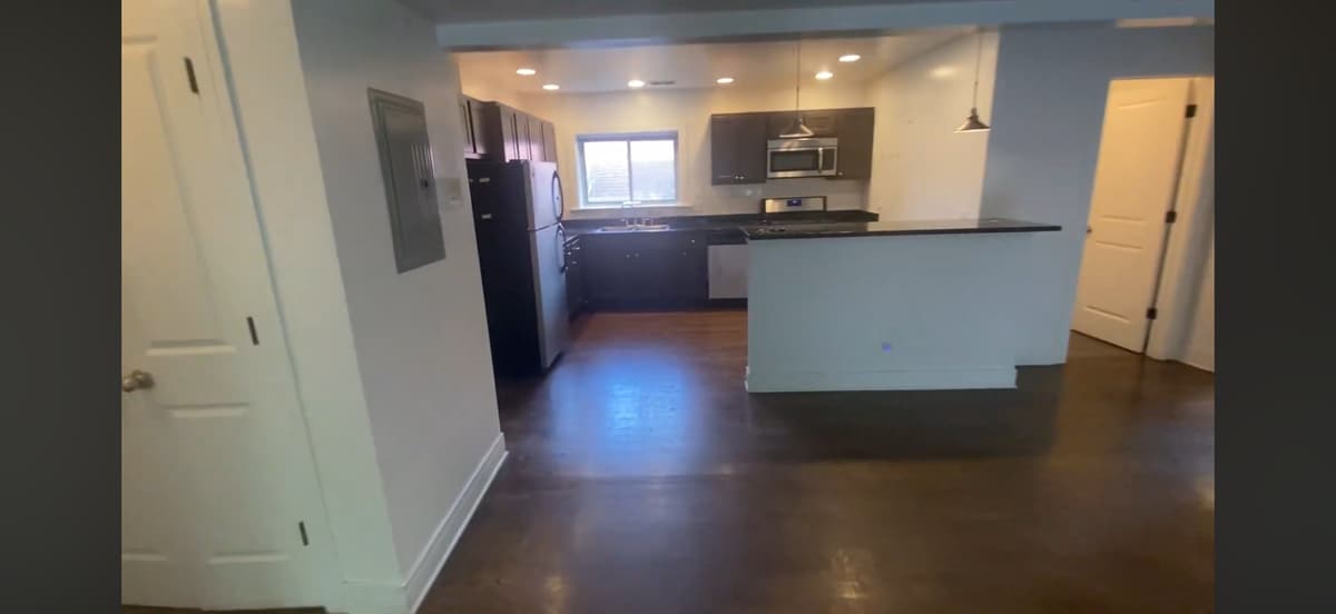 Building Photo - 2534 W Fitch Ave