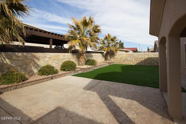 Building Photo - 13177 Shady Trail