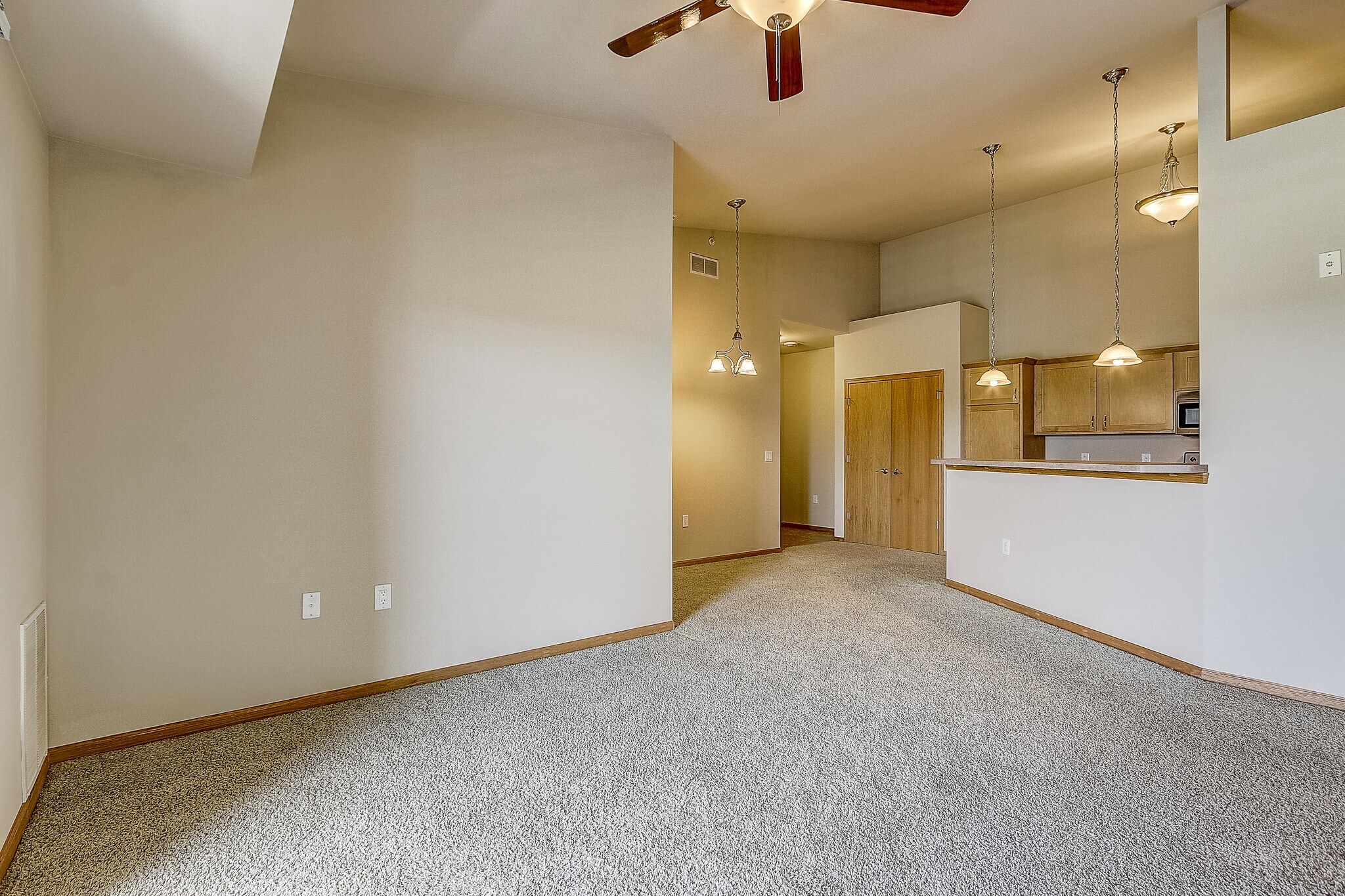 Unit Entrance - 6809 Milwaukee St