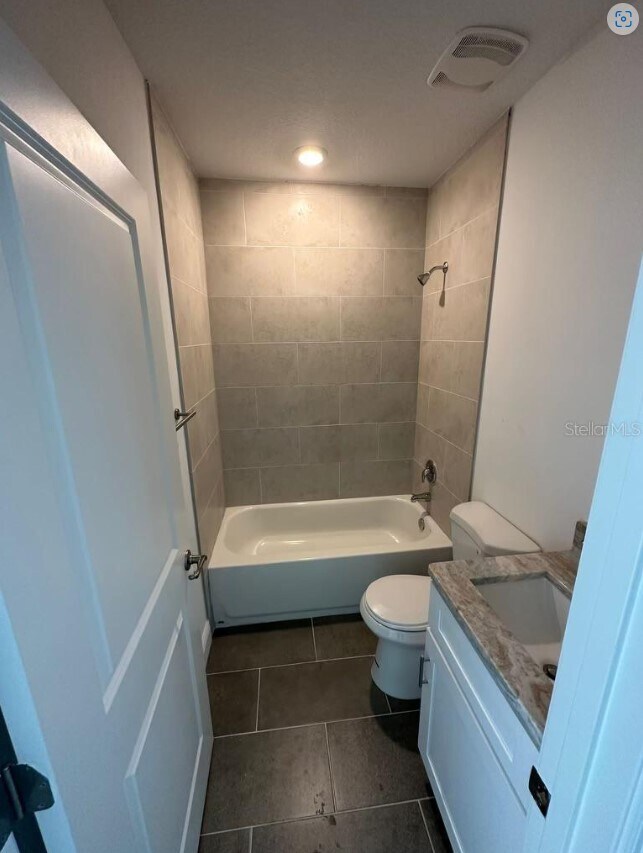 Building Photo - 542 Kilimanjaro Dr