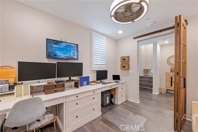 Building Photo - 6 Pony Ct