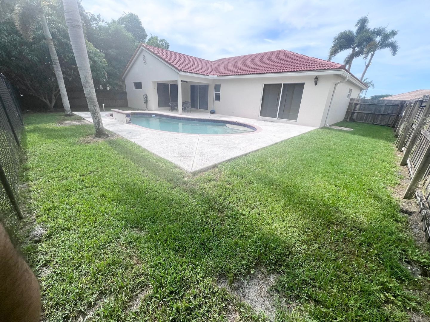 Building Photo - 3872 Cypress Lake Dr