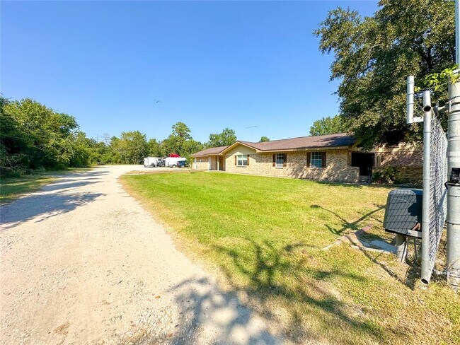 Building Photo - 11418 Cypress North Houston Rd