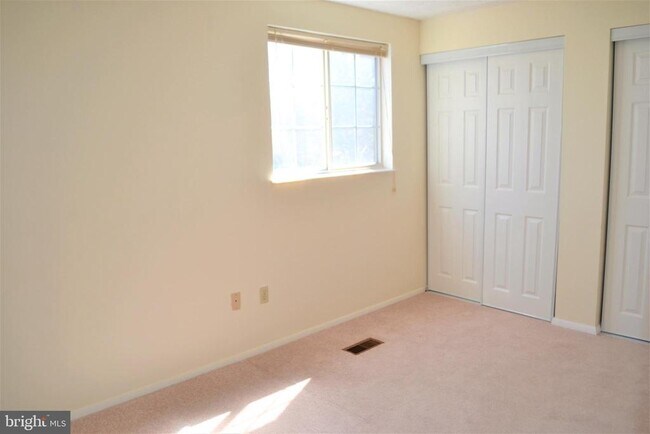 Building Photo - 8349 Windfall Rd